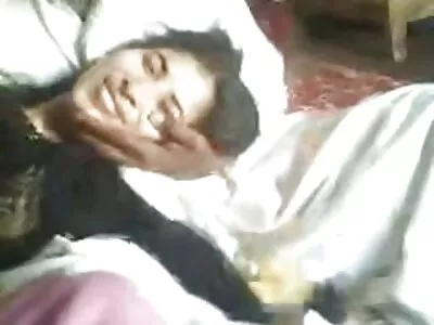 我没有时间去拿煤气罐，在肮脏的停车场被粗暴地性交